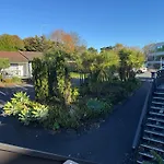 Siesta Motel